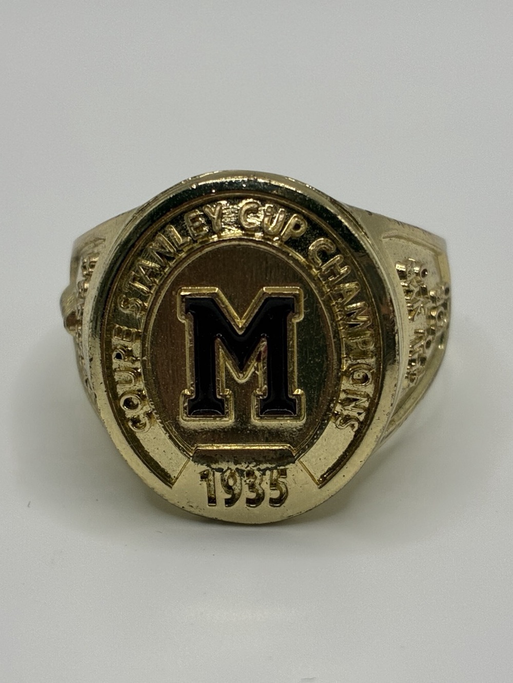 1995 Michigan Wolverines championship ring Gold-Tone Collegiate Ring